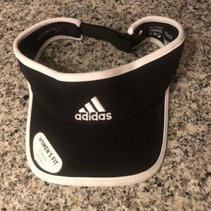 Adidas women’s fit visor